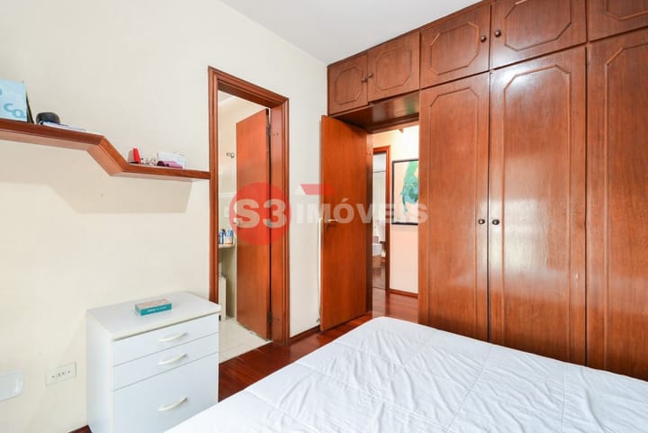 Apartamento à venda com 3 quartos, 144m² - Foto 32