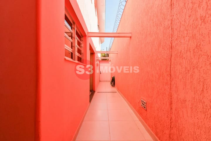 Casa à venda com 3 quartos, 213m² - Foto 17