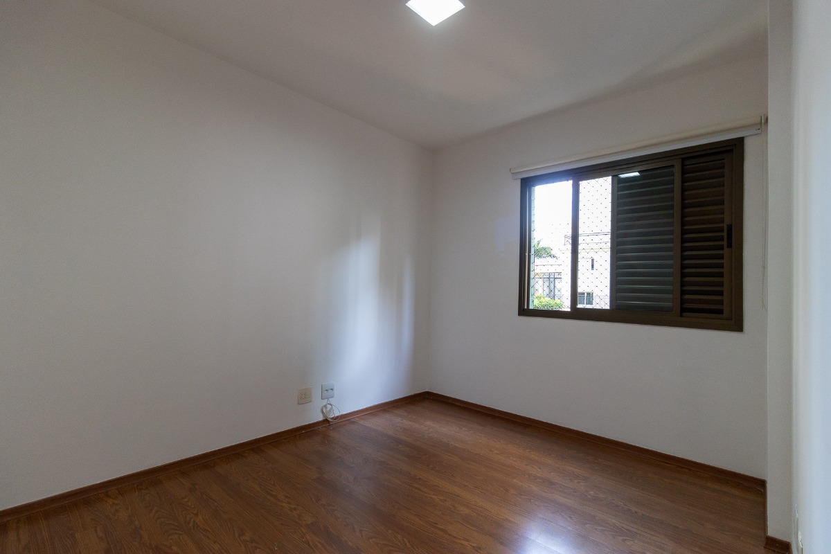 Apartamento à venda com 3 quartos, 110m² - Foto 32