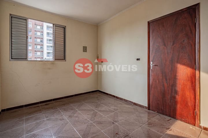 Casa à venda com 4 quartos, 200m² - Foto 76