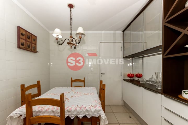 Apartamento à venda com 4 quartos, 208m² - Foto 6