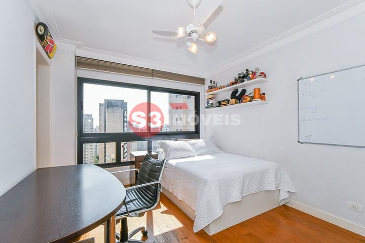 Apartamento à venda com 3 quartos, 247m² - Foto 26