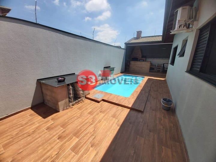 Casa à venda com 3 quartos, 177m² - Foto 9