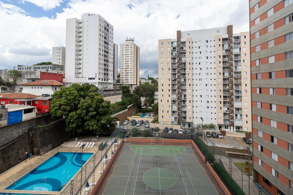 Apartamento à venda com 3 quartos, 87m² - Foto 9