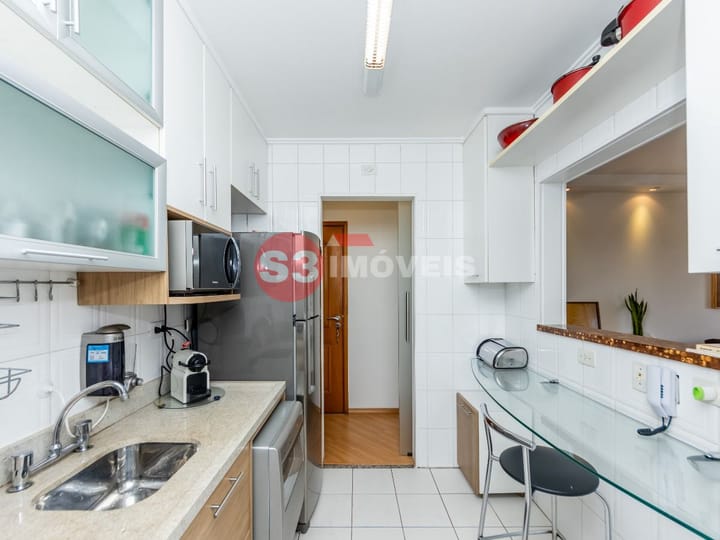 Apartamento à venda com 2 quartos, 57m² - Foto 17