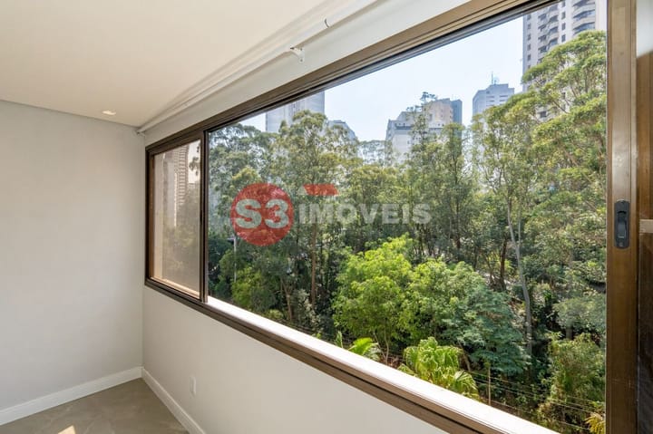 Apartamento à venda com 4 quartos, 200m² - Foto 7