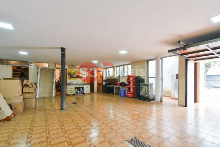 Casa à venda com 4 quartos, 331m² - Foto 57