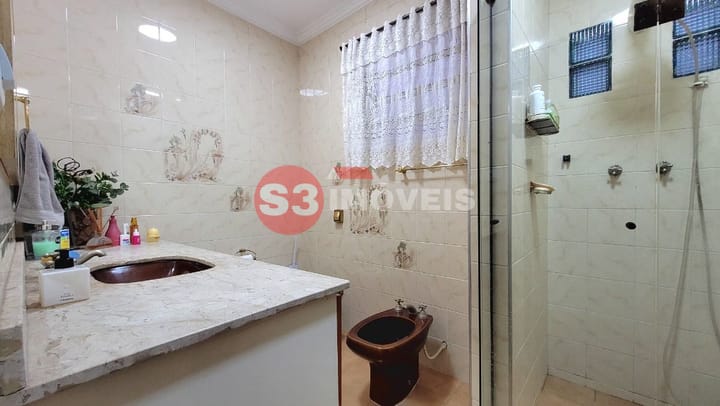 Casa à venda com 3 quartos, 301m² - Foto 22