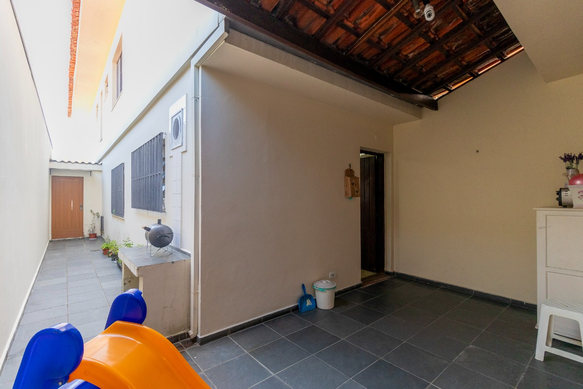 Casa à venda com 3 quartos, 150m² - Foto 13