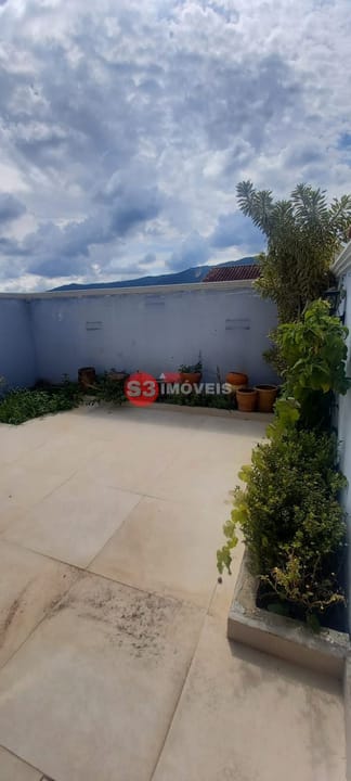 Casa à venda com 3 quartos, 80m² - Foto 25