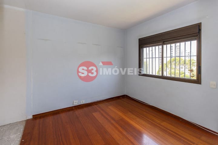 Apartamento à venda com 3 quartos, 175m² - Foto 13