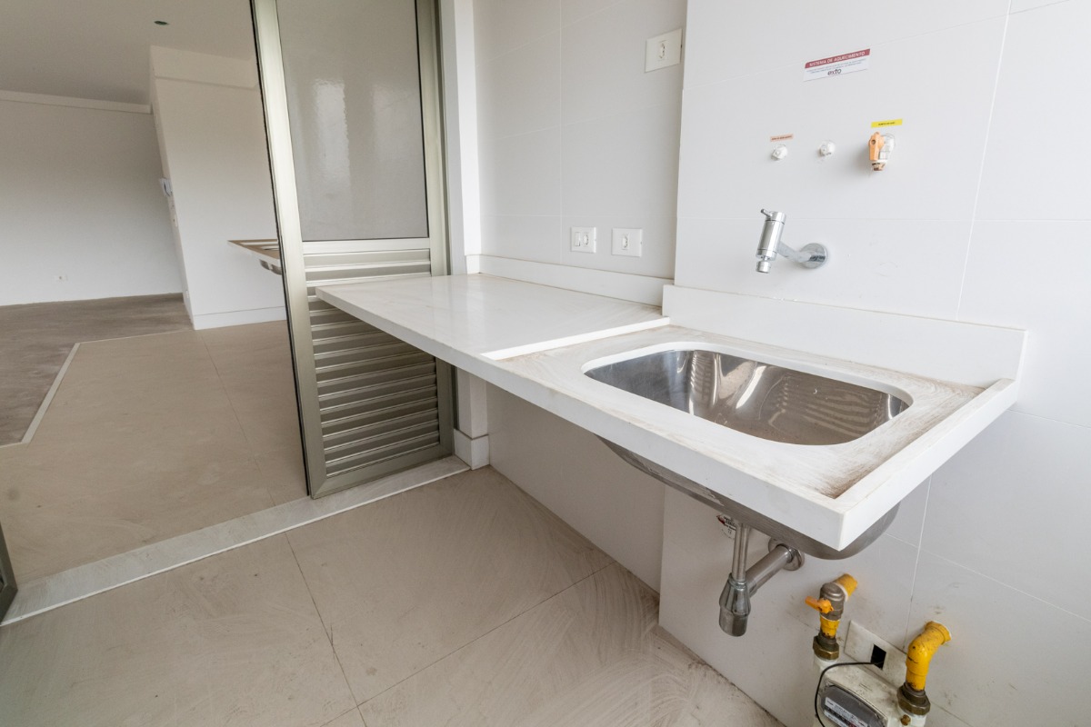 Apartamento à venda com 2 quartos, 118m² - Foto 13