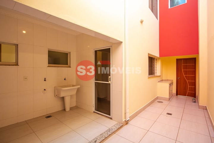 Casa à venda com 4 quartos, 297m² - Foto 32