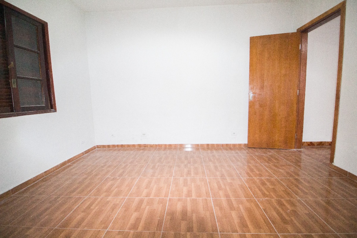 Casa à venda com 2 quartos, 125m² - Foto 5