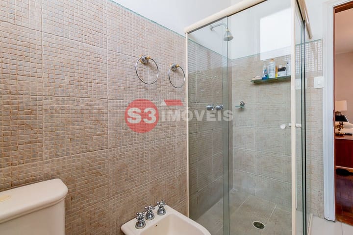 Apartamento à venda com 3 quartos, 243m² - Foto 23