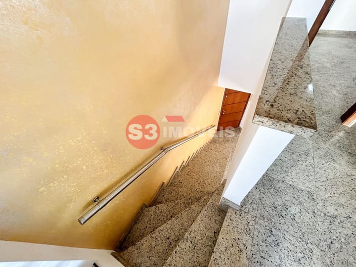 Cobertura à venda com 2 quartos, 81m² - Foto 13