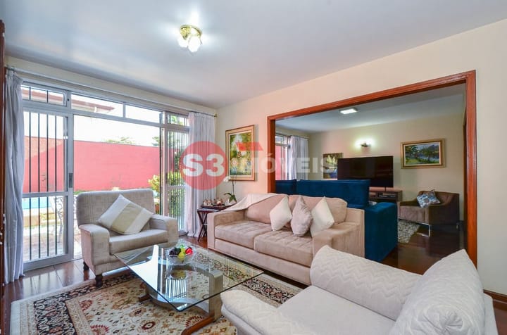 Casa à venda com 4 quartos, 450m² - Foto 6