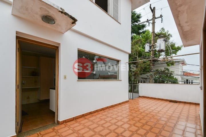 Casa à venda com 4 quartos, 331m² - Foto 29