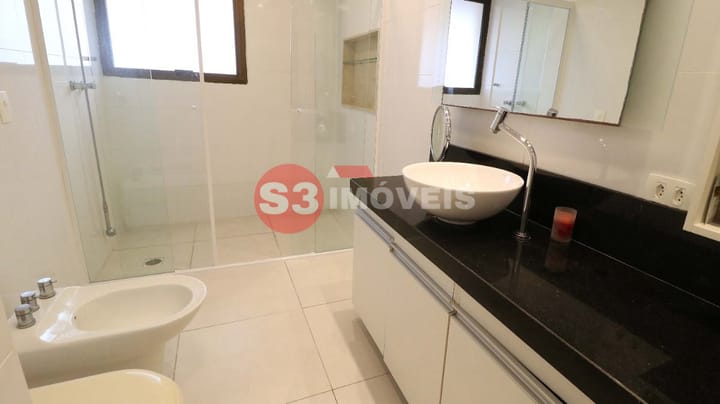 Apartamento à venda com 4 quartos, 227m² - Foto 41