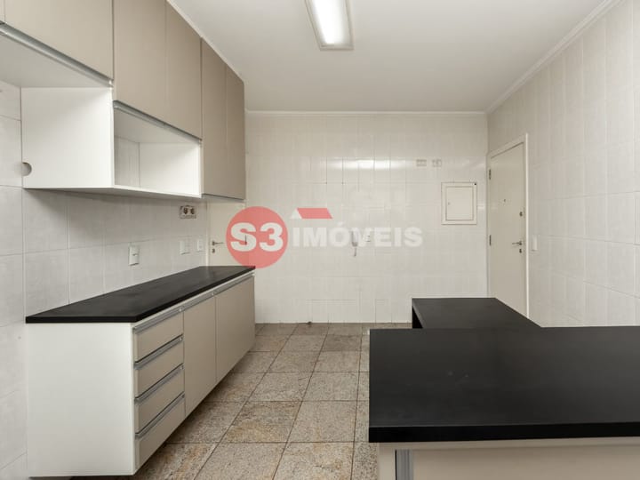 Apartamento à venda com 3 quartos, 117m² - Foto 27