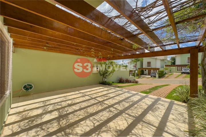 Casa de Condomínio à venda com 3 quartos, 200m² - Foto 4