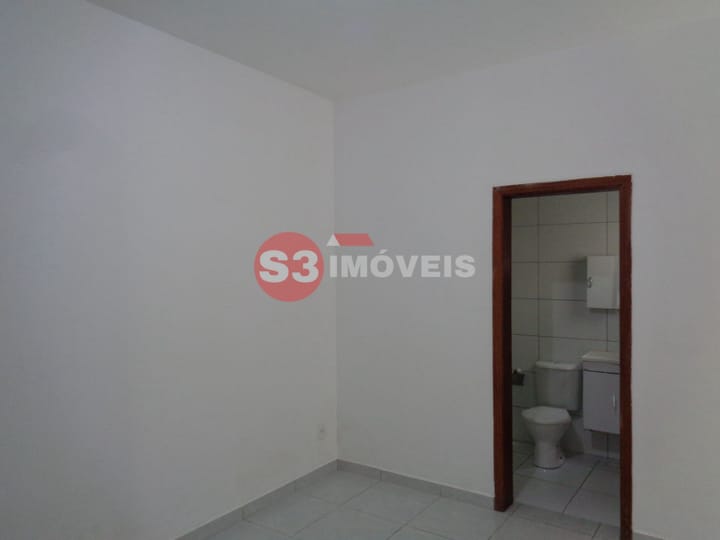 Casa à venda com 6 quartos, 250m² - Foto 18