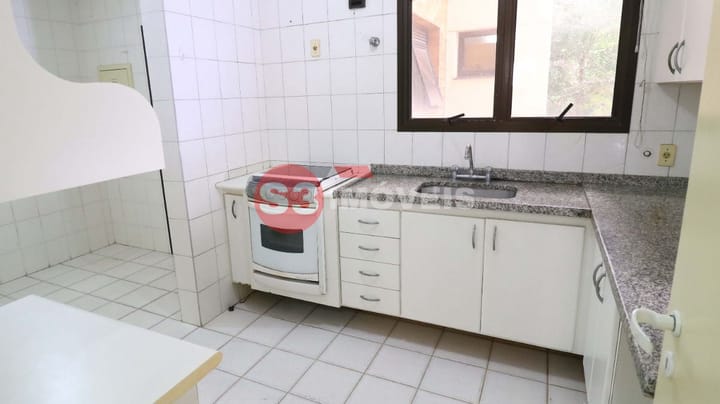 Apartamento à venda com 4 quartos, 139m² - Foto 18