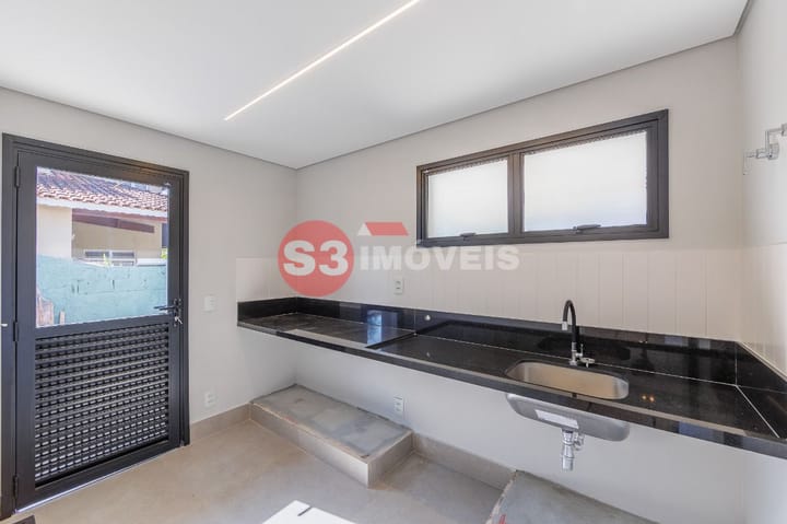 Casa de Condomínio à venda com 4 quartos, 315m² - Foto 38