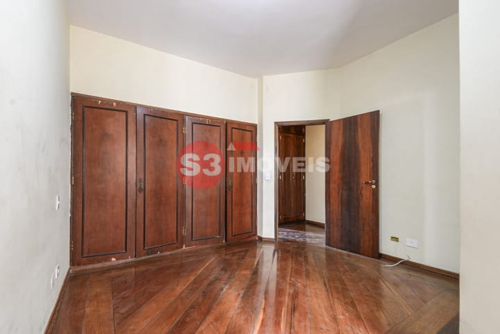 Casa à venda com 3 quartos, 280m² - Foto 31