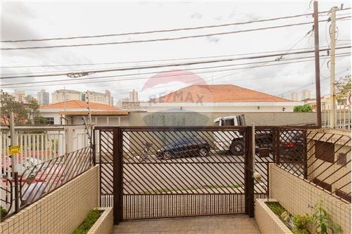 Casa à venda com 3 quartos, 200m² - Foto 16