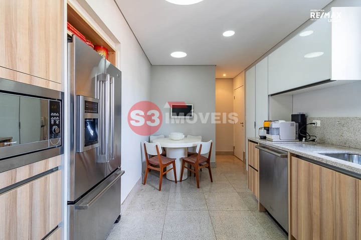 Apartamento à venda com 3 quartos, 178m² - Foto 25