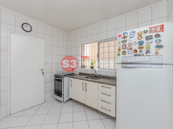 Casa à venda com 3 quartos, 200m² - Foto 9