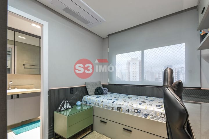 Apartamento à venda com 3 quartos, 131m² - Foto 32