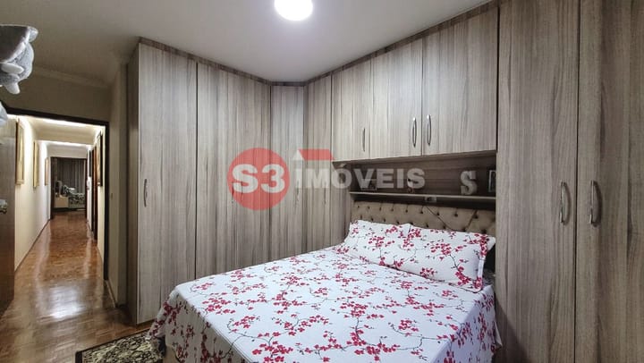 Casa à venda com 3 quartos, 301m² - Foto 16