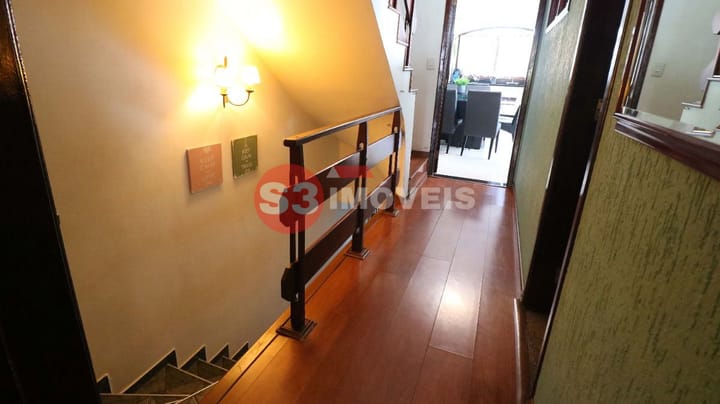 Casa à venda com 3 quartos, 350m² - Foto 12