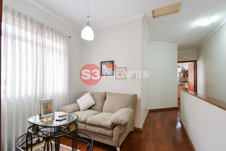 Casa à venda com 3 quartos, 244m² - Foto 18