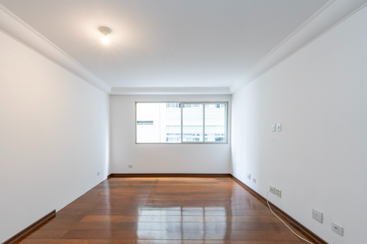 Apartamento à venda com 3 quartos, 150m² - Foto 6