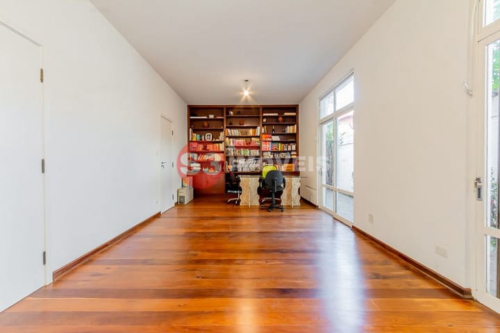 Casa à venda com 6 quartos, 449m² - Foto 11