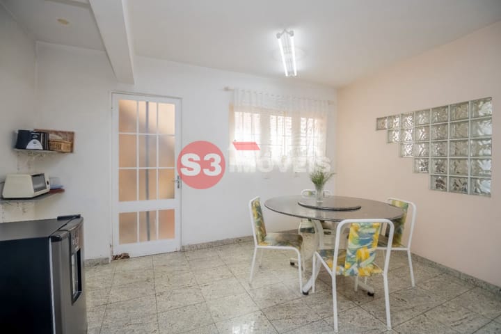 Casa à venda com 3 quartos, 256m² - Foto 9