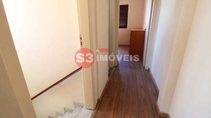 Casa à venda com 2 quartos, 110m² - Foto 7