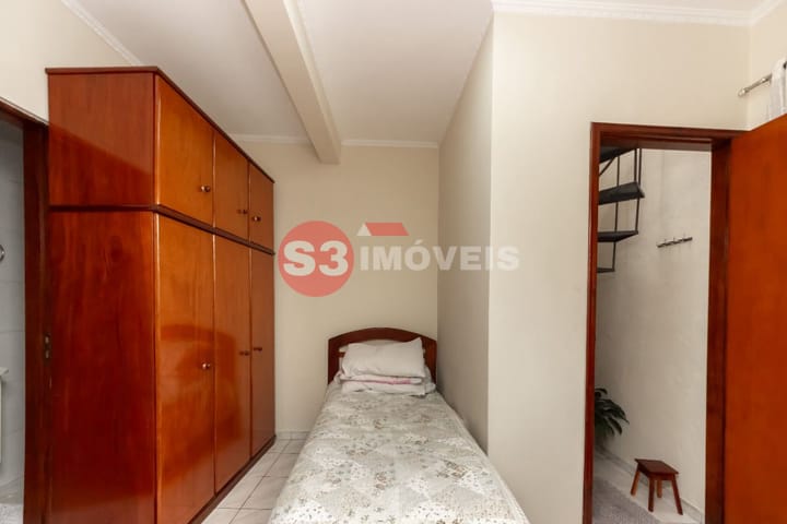 Casa à venda com 4 quartos, 130m² - Foto 24