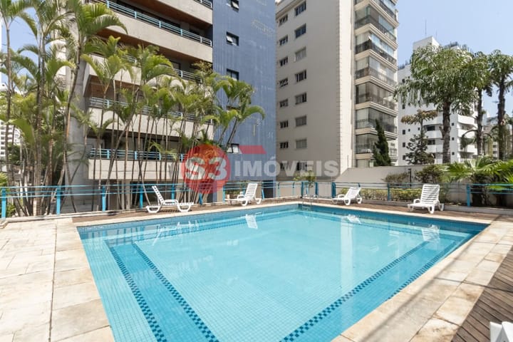 Apartamento à venda com 3 quartos, 136m² - Foto 35