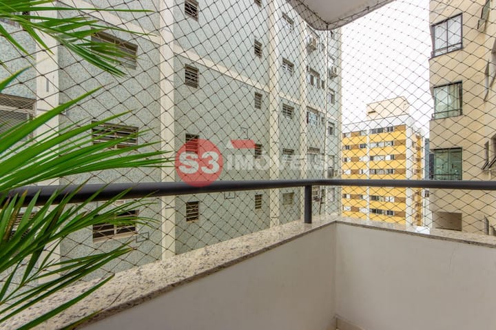 Apartamento à venda com 2 quartos, 63m² - Foto 8