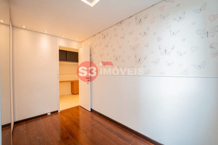 Apartamento à venda com 2 quartos, 64m² - Foto 12