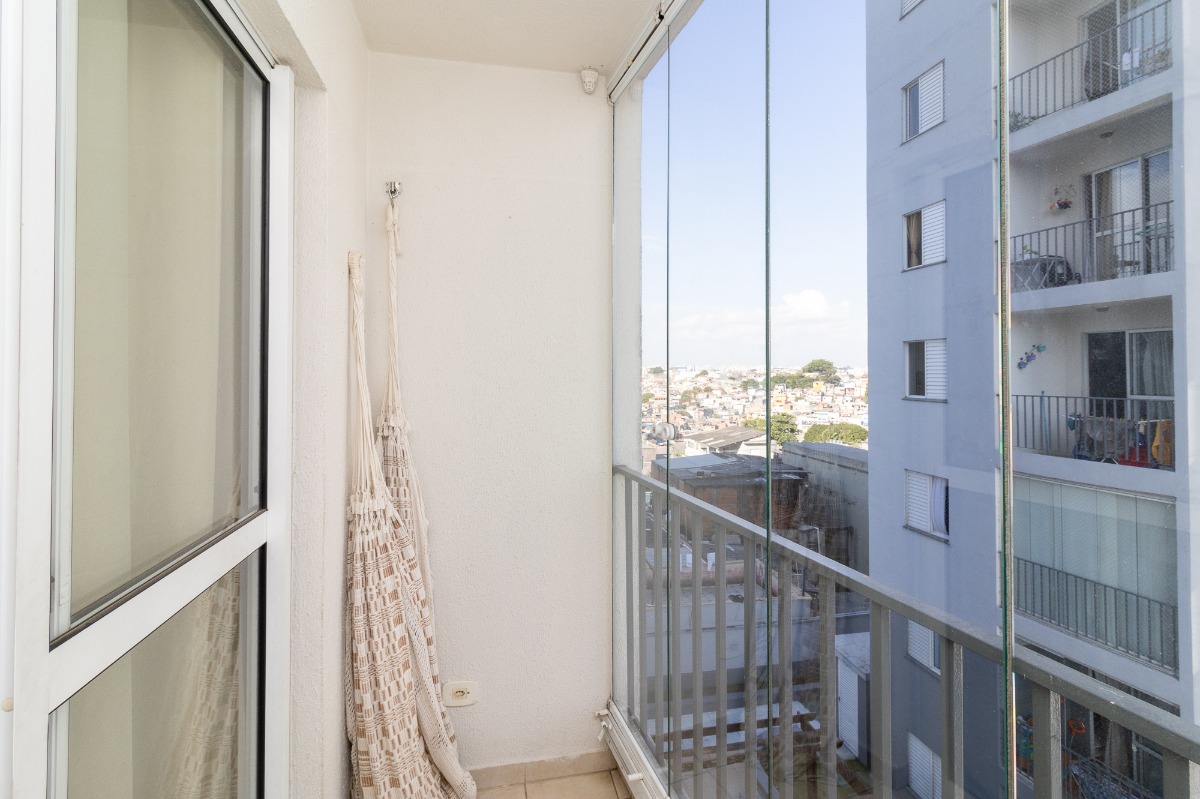 Apartamento à venda com 2 quartos, 48m² - Foto 18