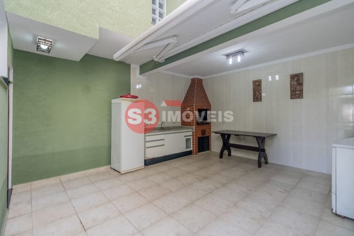 Casa à venda com 4 quartos, 219m² - Foto 29