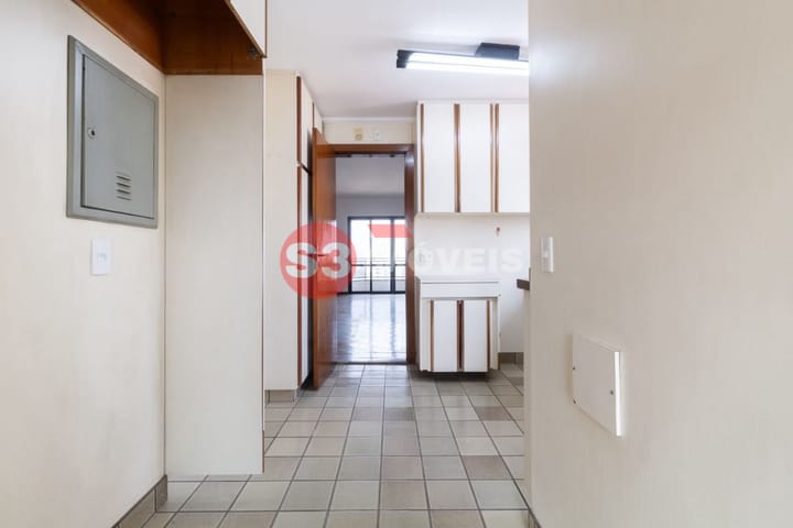 Apartamento à venda com 3 quartos, 110m² - Foto 18