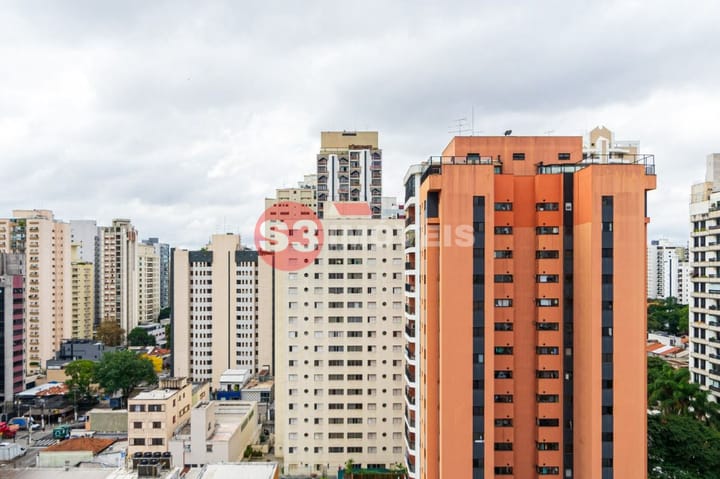 Apartamento à venda com 3 quartos, 130m² - Foto 11