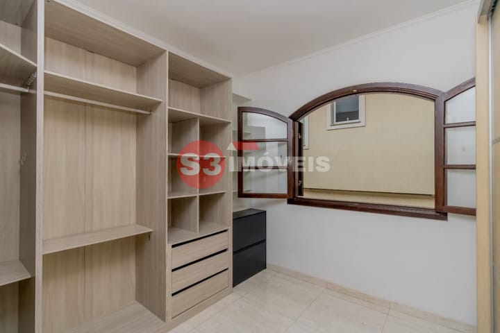 Casa à venda com 3 quartos, 273m² - Foto 22