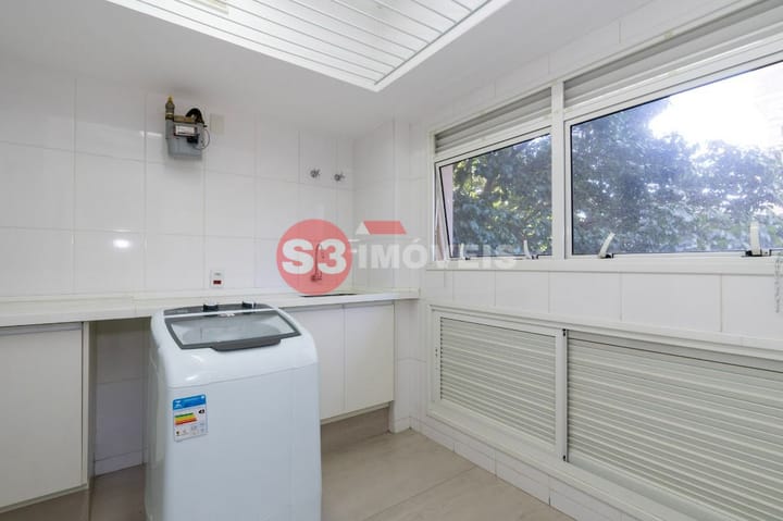 Apartamento à venda com 3 quartos, 235m² - Foto 26